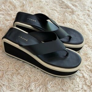 FRAME Leather Platform Y Sandals Size 38/8 Made in Spain black white chunky